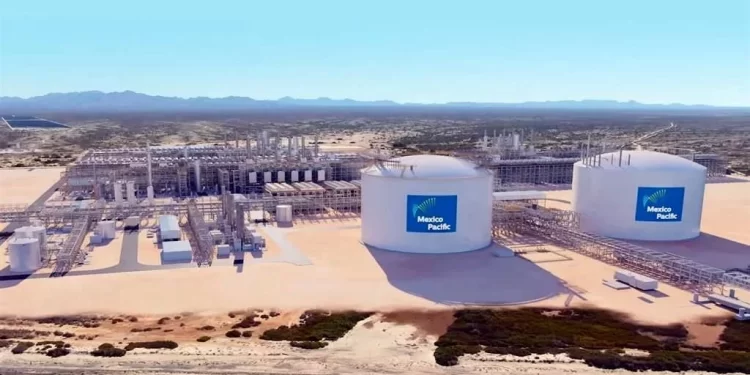 Frenan amparos proyecto que busca reexportar gas natural licuado estadounidense desde Sonora hasta Asia