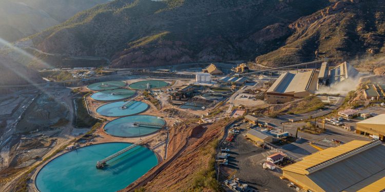 Minería en riesgo por reforma a Ley de Aguas: AIMMGM advierte impacto económico severo