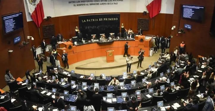 Senado aprueba lista de 10 candidatos a encabezar la FGR