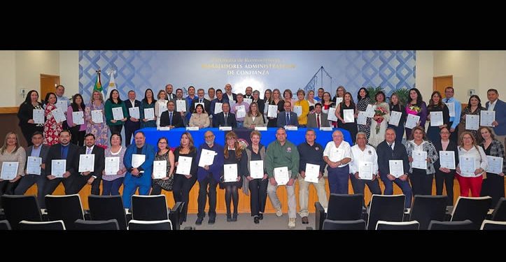 UNISON Premia la Lealtad: Reconocen a 73 Empleados Administrativos por Hasta 35 Años de Servicio