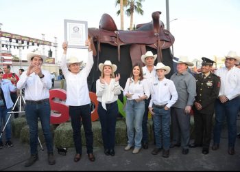 Inaugura Gobernador ExpoGan 2024 y estrena Salón de Eventos El Vaquero