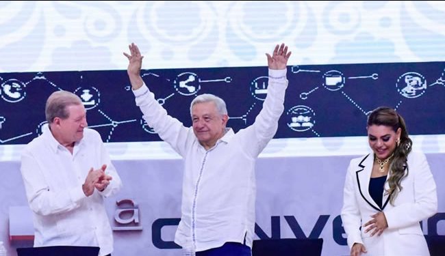 AMLO cerró su última Convención Bancaria: 'Me han tratado muy bien y yo cumplí mis compromisos'