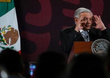 López Obrador critica que EU hable de derechos humanos en México, 'son entrometidos', dice