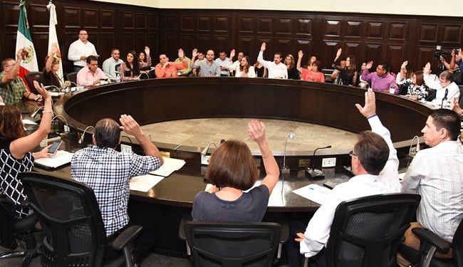 Otorga Cabildo licencia a Antonio Astiazarán para separase del cargo y designan a Eduardo Acuña alcalde interino de Hermosillo