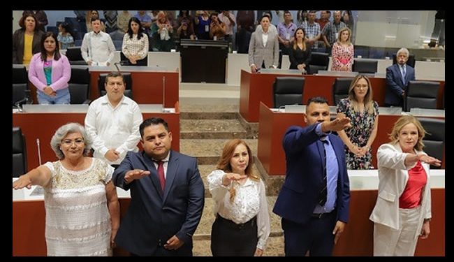 Asumen Suplentes su cargo como Diputados en el Congreso; son cinco nuevos inquilinos