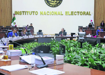 Batalla INE para completar funcionarios de casilla