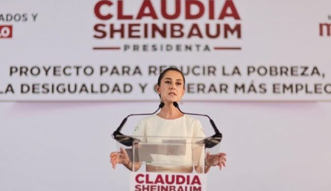 Más becas, pensiones, programas sociales: estos son los 12 puntos del plan antipobreza de Sheinbaum