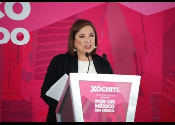 Multan a Gálvez con 300 mil pesos por aparición de menores en espots