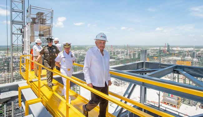 Retrasos, fugas y sobrecostos: el atasco de la refinería Dos Bocas