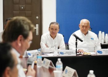 Impulsa Durazo estándares de sanidad y calidad de la industria acuícola en Sonora