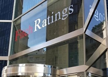 Fitch confirma calificación BBB- de México, con perspectiva estable