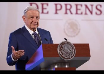 AMLO advierte con dar a conocer “casos parados” en el Poder Judicial sobre pago de impuestos de grandes empresas