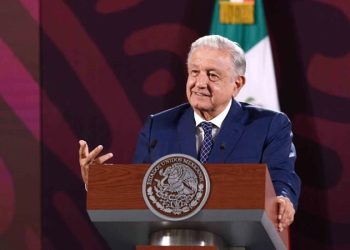 Descalifica AMLO fallo de Sala de TEPJF que lo involucra en presunta violencia de género