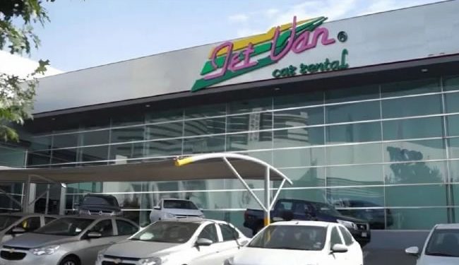 Arrendadora de autos tiene contratos por 12 mil millones con la 4T y obtiene más con empresa hermana