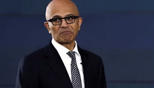 CEO de Microsoft, Satya Nadella, acepta falla mundial y ofrece ayuda a los afectados