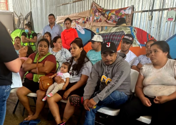 Nuevas reglas: los migrantes deben decir que temen ser deportados, no esperar que les pregunten