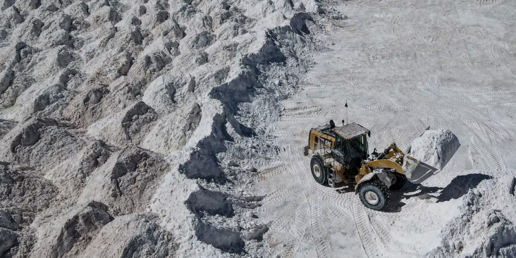 De la nacionalización a la entrada de Pemex: el callejón sin salida para explotar el litio en México