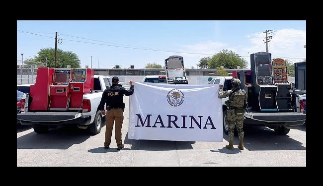 Desmantelan “mini casino” clandestino en SLRC; Aseguran 16 máquinas tragamonedas y equipo de cómputo