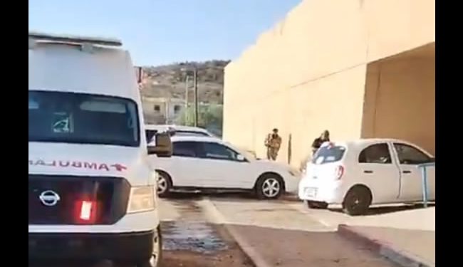 Reporta FGJE que el periodista “El Güero Hans” baleado en Caborca se encuentra estable de salud