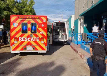 Evacuan a 29 pacientes y personal del IMSS en Empalme por corto circuito