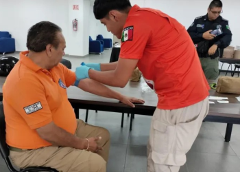 Capacita Patrulla Fronteriza a grupo Beta para atender golpe de calor de migrantes