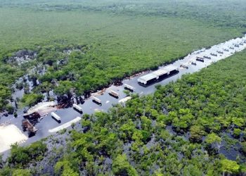 Culpan a obras del Tren Maya de inundaciones en Bacalar