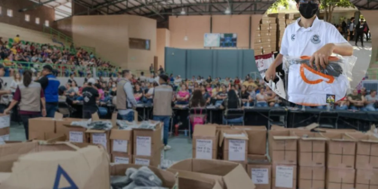 Ciclo escolar 2024-2025: avanza entrega de uniformes escolares en municipios de Sonora