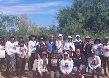 Madres Buscadoras hallan tres fosas clandestinas con restos en Sonora