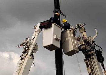 ¡Al 100%! CFE restablece servicio en Sinaloa y Sonora tras fuerte tormenta