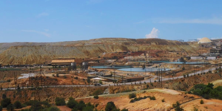 Grupo México, en Sonora, contamina, discrimina y usa agua destinada para la población: Omar Lugo Patrón