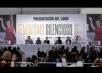 Cobijada por el primer círculo de la 4T Gutiérrez Müller afirma que se retirará “silenciosamente”