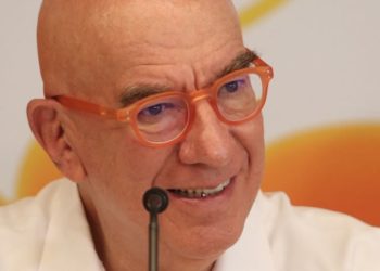 Dante Delgado fue intervenido quirúrgicamente con éxito