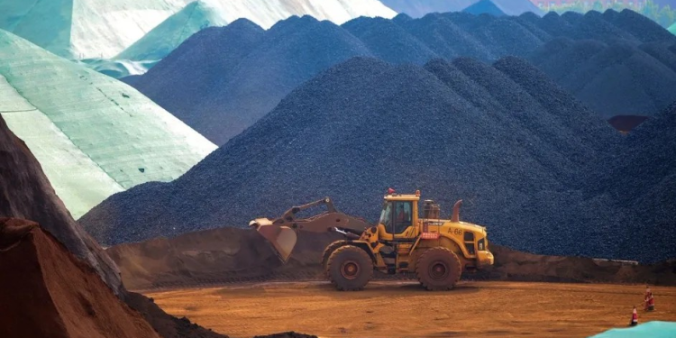 En riesgo explotación de minerales ante posible reforma constitucional: Asociación Minera