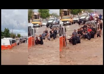 Salvan a pasajeros de camión urbano que se quedó varado en un arroyo “crecido” por las lluvias en Hermosillo