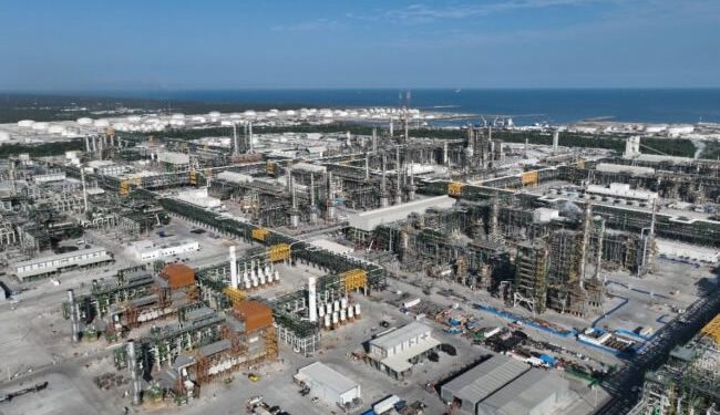 Inicia producción de hidrocarburos en Refinería Olmeca en Dos Bocas