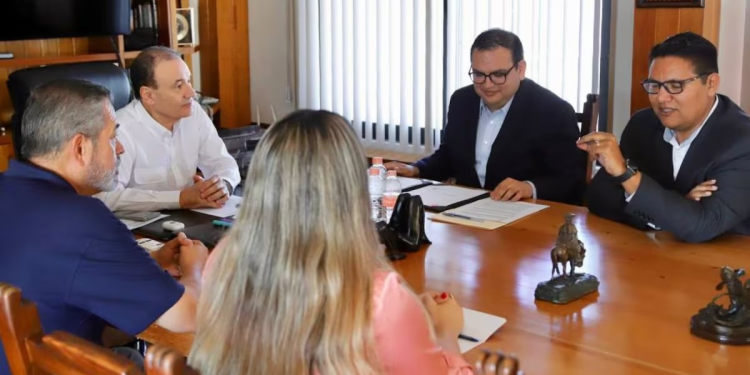 Alfonso Durazo firmó convenio con Kyungshin Lear