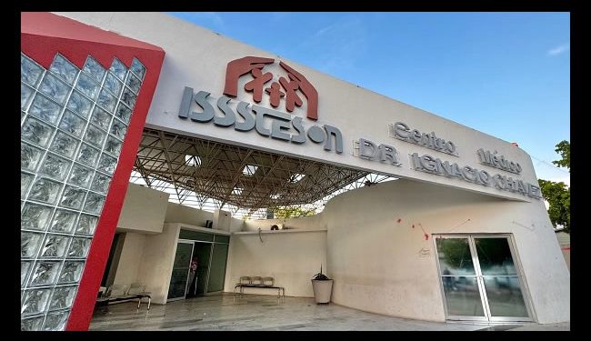 Le dan “manita de gato” al Hospital Chávez