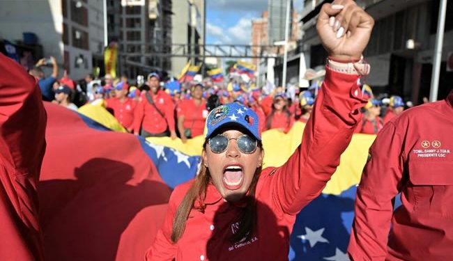 Maduro ofrece entregar “la totalidad” de las actas