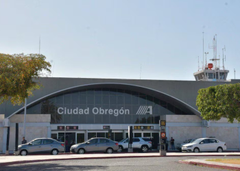 Alfonso Durazo impulsa modernización del aeropuerto de Ciudad Obregón