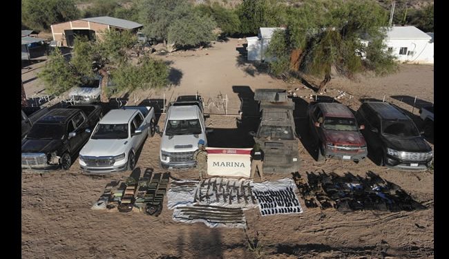 Aseguran autoridades de seguridad predio, vehículos y arsenal resultado de operativo especial