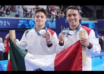 Osmar Olvera y Juan Manuel Celaya conquistan una valiosa medalla de plata en los clavados para México en los Juegos Olímpicos de París