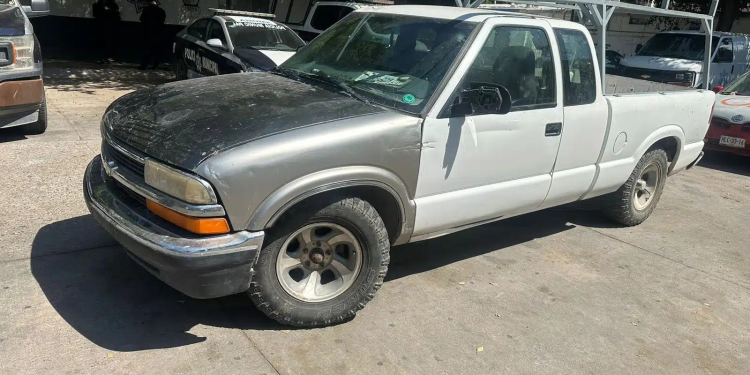 Jesús Alberto manejaba en Los Mochis camioneta con reporte de robo en Sonora; queda detenido