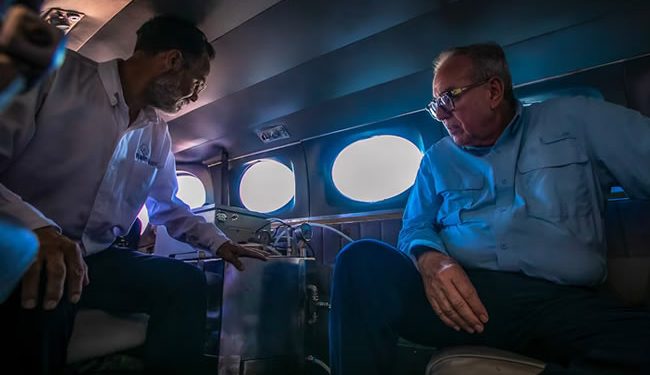 Un vuelo privado, un viaje familiar y un empresario polémico: la coartada del gobernador Rocha tras el escándalo por la carta de El Mayo