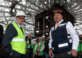 Suma petróleo 3 mil 433 mdd a la fortuna de Carlos Slim