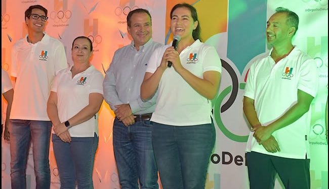 Reconoce Toño Astiazarán a deportistas olímpicos hermosillenses