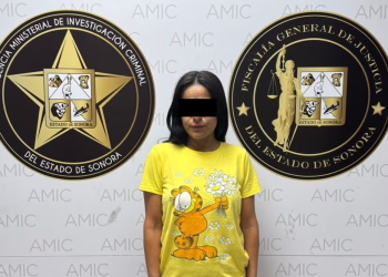 Detienen a mujer que atropelló a estudiante de primaria y lo abandonó herido en Sonora