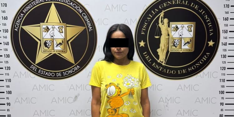 Detienen a mujer que atropelló a estudiante de primaria y lo abandonó herido en Sonora