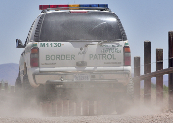 Patrulla Fronteriza pagará $45 millones por discriminación de embarazadas, dicen abogados