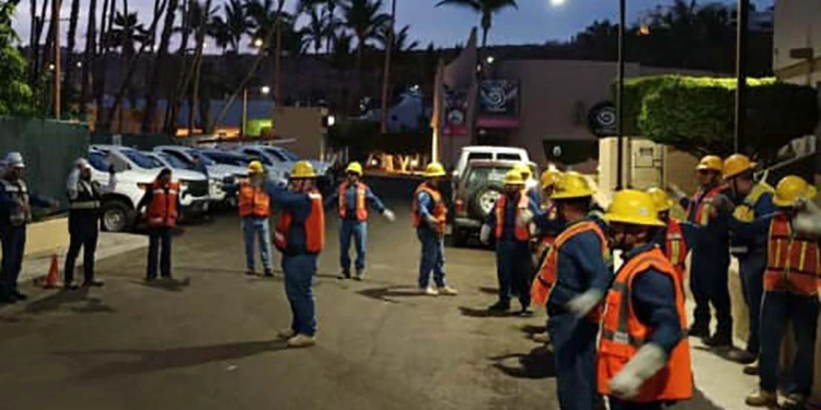 Desplegará CFE un millar de trabajadores electricistas en BCS, Sonora y Sinaloa