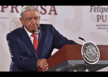 Tras reportaje de Proceso sobre Samuel García, AMLO pide investigar cualquier fraude fiscal